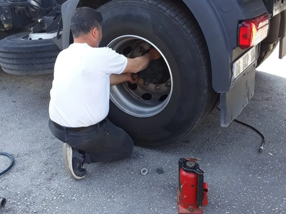 Dulkadiroğlu Oto Lastikçi